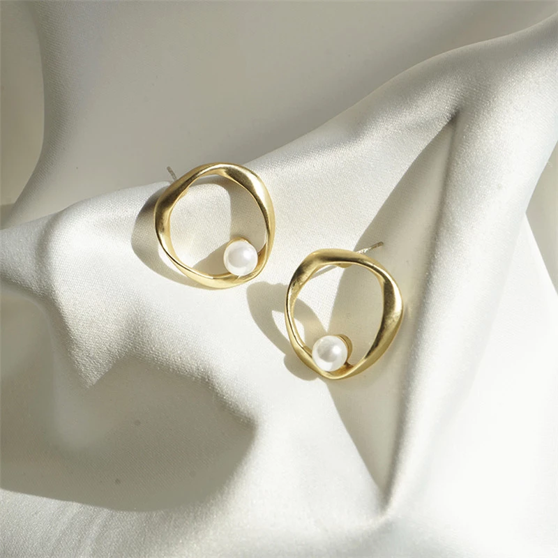 Aros perlas pequenas